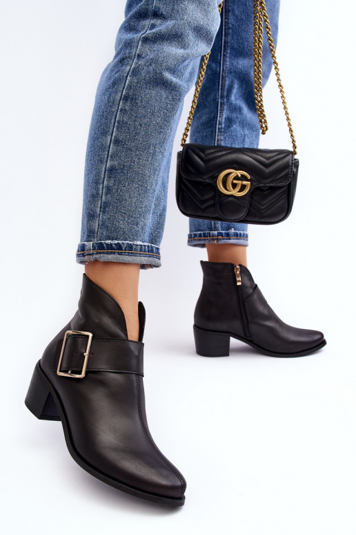 Haut Damenstiefel mit niedrigen Absätzen mit Schnallen schZuarze Farbe Liliane