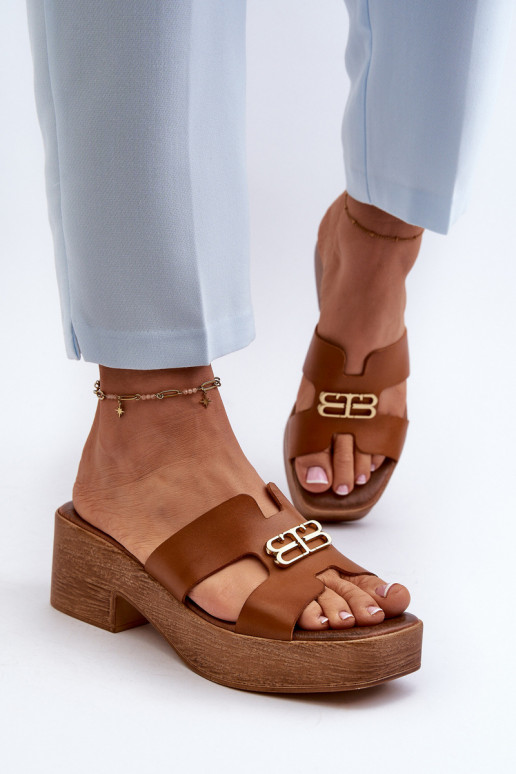 Zazoo 40412 Haut Eleganter Stil Damenhausschuhe mit goldenen Details braune Farbe Zazoo 40412 Haut Eleganter Stil Damenhausschuhe mit goldenen Details braune Farbe