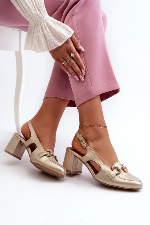 Damensandalen mit Absatz Es mussciejka 06419-25 goldene Farbe Damensandalen mit Absatz Es mussciejka 06419-25 goldene Farbe