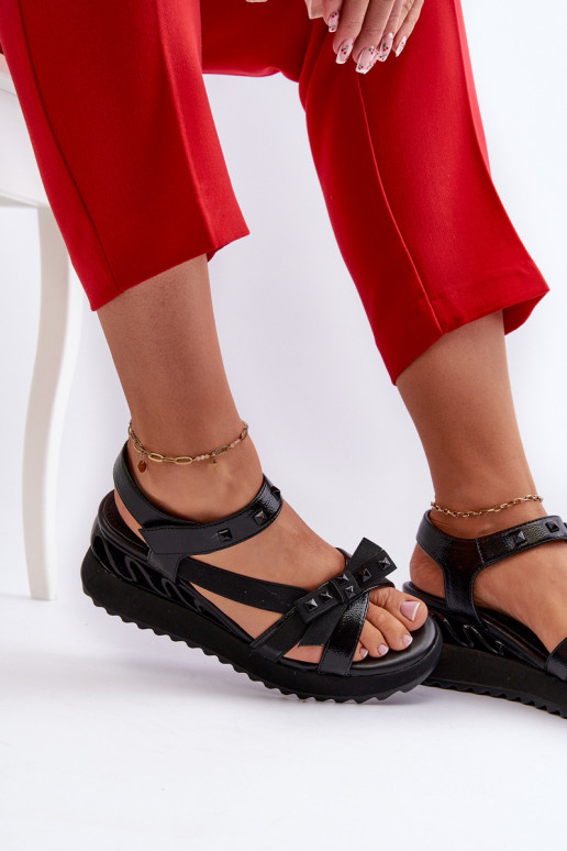 Damensandalen mit Bändern D&A CR956 schZuarze Farbe