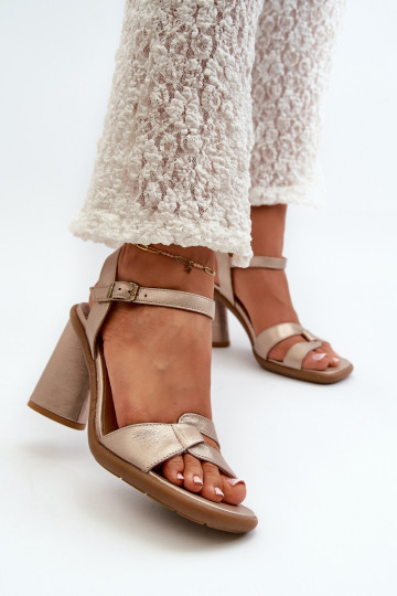 Damen Sandalen mit Absatz Tai turiciejka 06029-25 in gold 2