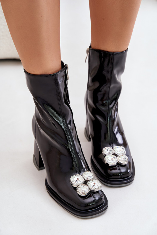 mit Lackeffekt Damenstiefel mit Ornamenten D&A MR880-019 schZuarze Farbe mit Lackeffekt Damenstiefel mit Ornamenten D&A MR880-019 schZuarze Farbe