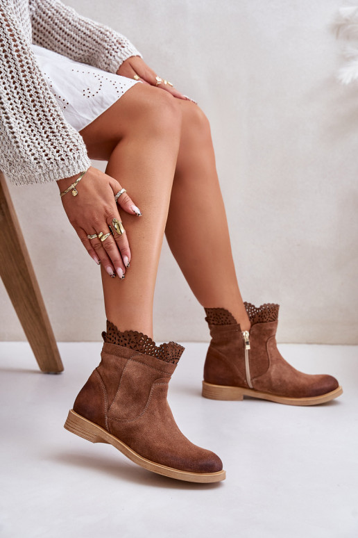 Schuhe mit niedrigem Absatz für Damen mit breiten Absätzen aus INildleder LeZuski 3624 braune Farbe