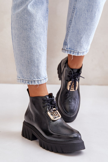 Leder Ankle Boots mit goldfarbenen Details schwarz Zazoo 2952 2