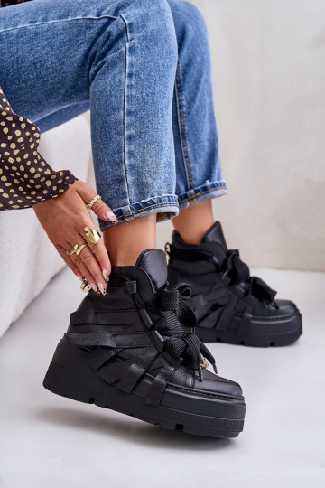 Haut Sneakers Stilvollllschuhe Feminin mit einer Plattform CheBello 4561 schZuarze Farbe