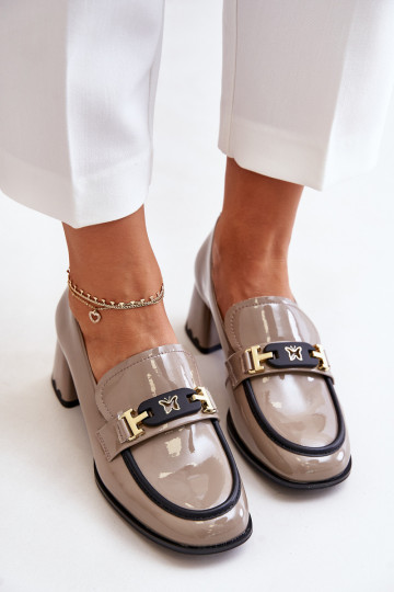 mit Lackeffekt Schuhe Feminin mit Absätzen mit Ornamenten Artiker 55C1054 Beige