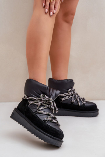 Ziegenleder-Sneaker für Frauen mit dicken Schnürsenkelschlaufen, in Schwarz 2