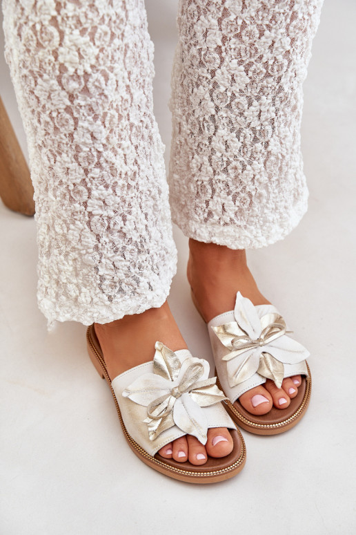 Hausschuhe mit Ornamenten Ermöglichtturleder Zazoo 3667 goldene Farbe Przecierany Hausschuhe mit Ornamenten Ermöglichtturleder Zazoo 3667 goldene Farbe Przecierany