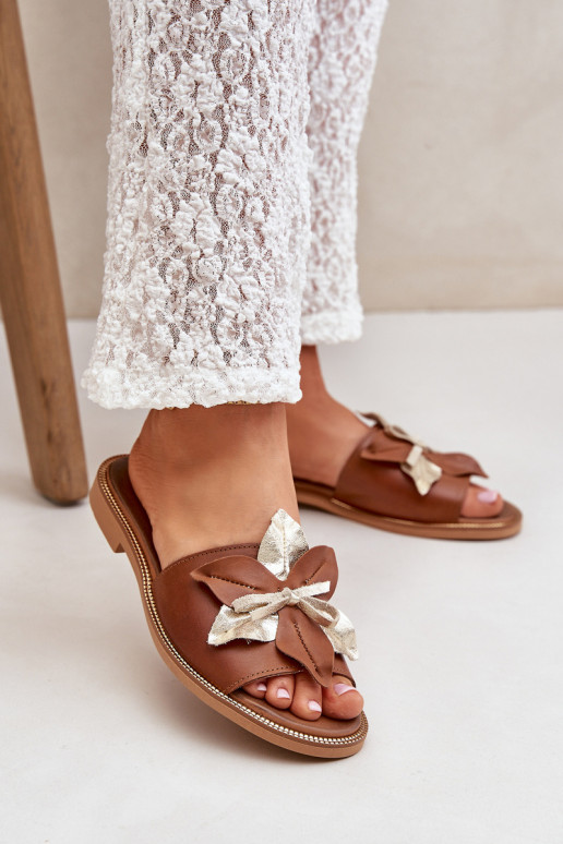 Hausschuhe mit Ornamenten Ermöglichtturleder Zazoo 3574/Z braune Farbe Hausschuhe mit Ornamenten Ermöglichtturleder Zazoo 3574/Z braune Farbe