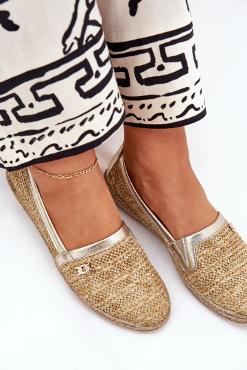 Eleganter Stil Espadrilles aus Leder Mit Zopf Zazoo 10178 Beige-goldene Farbe