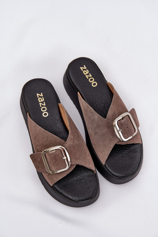 INildleder-Hausschuhe für Damen mit Schnallen mit einer Plattform Zazoo 3019 braune Farbe INildleder-Hausschuhe für Damen mit Schnallen mit einer Plattform Zazoo 3019 braune Farbe