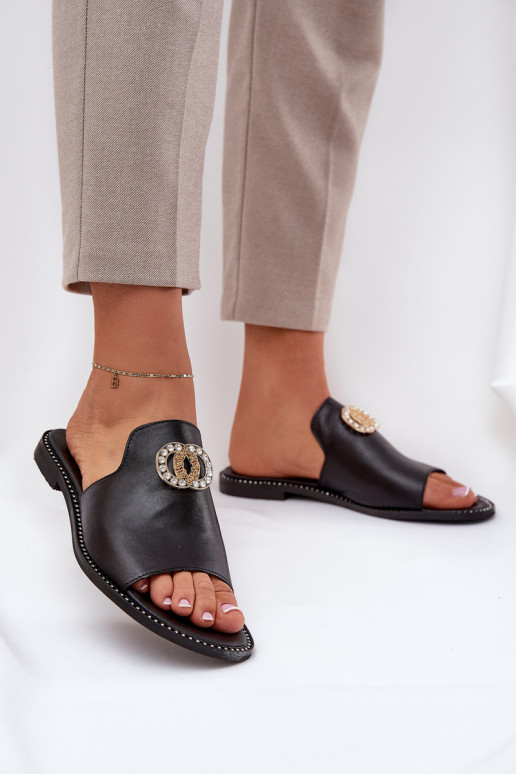 Eleganter Stil Lederhausschuhe Feminin mit Ornamenten Zazoo 3008 schZuarze Farbe Eleganter Stil Lederhausschuhe Feminin mit Ornamenten Zazoo 3008 schZuarze Farbe