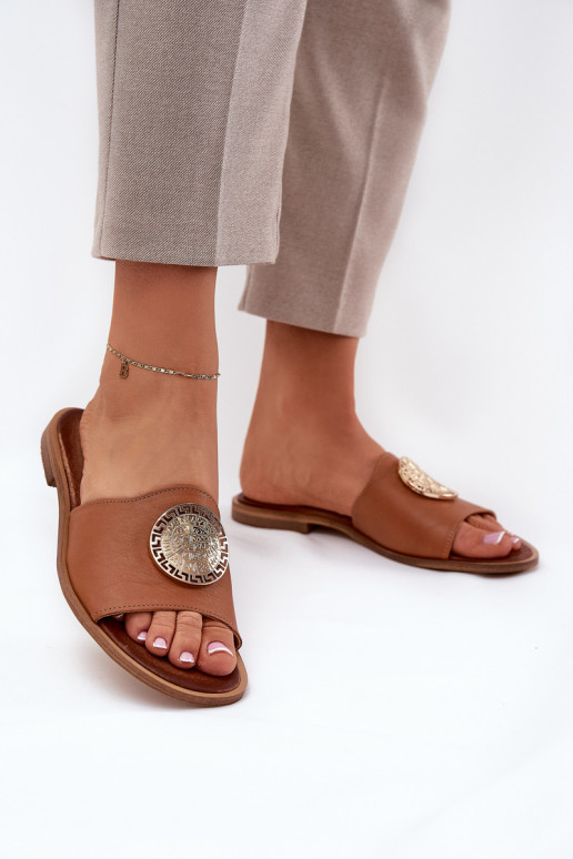 Zazoo 2938 Lederhausschuhe mit breiten Absätzen mit Ornamenten braune Farbe Zazoo 2938 Lederhausschuhe mit breiten Absätzen mit Ornamenten braune Farbe