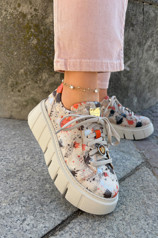 Haut Sneakers Stilvollllschuhe mit einer Plattform Es mussciejka 06891-18 Beige