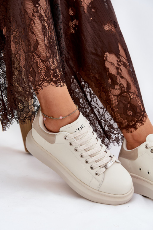 Haut Sneakers Stilvollllschuhe Feminin mit einer Plattform GOE RR2N4004 Beige Haut Sneakers Stilvollllschuhe Feminin mit einer Plattform GOE RR2N4004 Beige