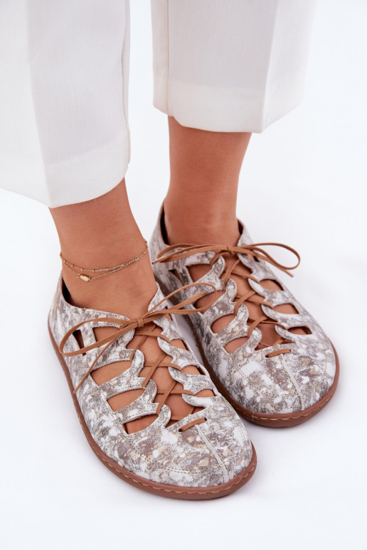 Ballerinas Mit Ausschnitten Es mussciejka 06835-25/00-1 goldene Farbe Ballerinas Mit Ausschnitten Es mussciejka 06835-25/00-1 goldene Farbe