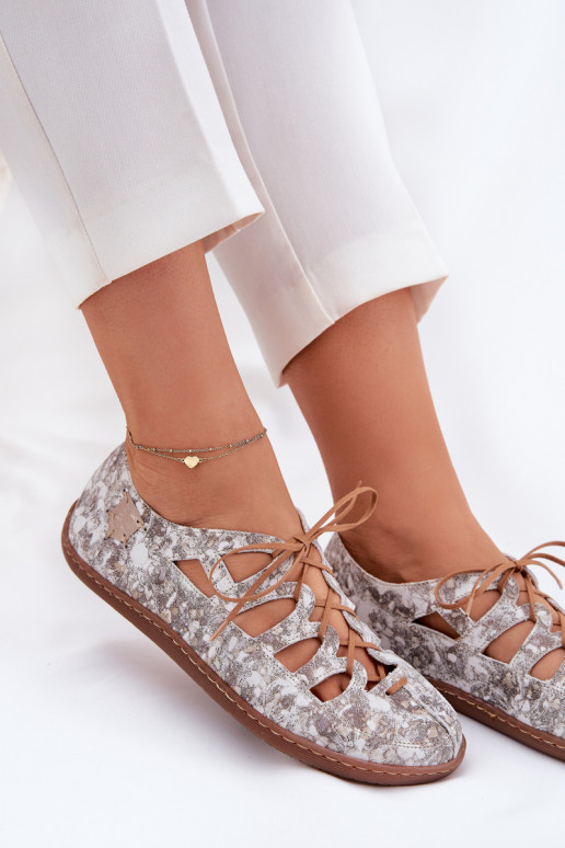 Ballerinas Mit Ausschnitten Es mussciejka 06835-25/00-1 goldene Farbe Ballerinas Mit Ausschnitten Es mussciejka 06835-25/00-1 goldene Farbe