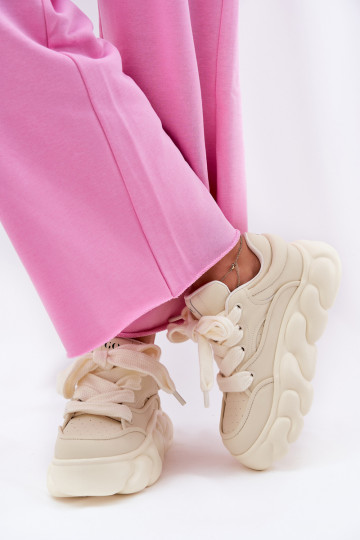 Haut Sneakers Stilvollllschuhe Feminin mit einer Plattform GOE RR2N4043 Beige 2
