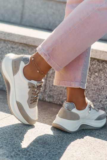 Wildleder-Sneaker für Frauen mit Plateau Big Star RR274A344 HI-POLY SYSTEM sandfarben