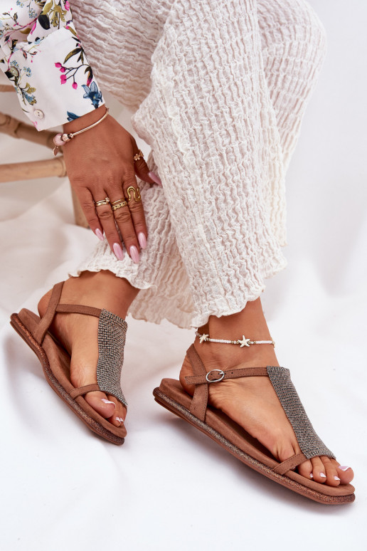 gleichschenklig Eleganter Stil Damensandalen mit leuchtenden Augen Artiker 56C1365 braune Farbe gleichschenklig Eleganter Stil Damensandalen mit leuchtenden Augen Artiker 56C1365 braune Farbe