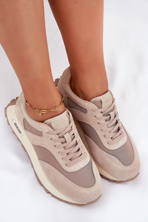 aus INildleder Sneakers Stilvollllschuhe mit einer Plattform Feminin Big Star RR274897 HI-POLY SYSTEM Beige