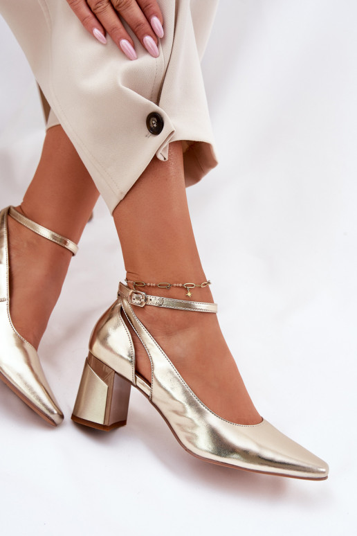 Haut Schuhe mit Absätzen Es mussciejka K6816-25 goldene Farbe Haut Schuhe mit Absätzen Es mussciejka K6816-25 goldene Farbe