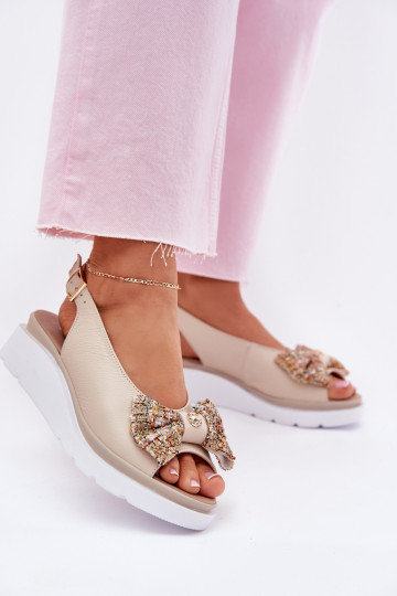 Damensandalen Feminin Auf einem Keil mit Bändern Zazoo 1882 Beige