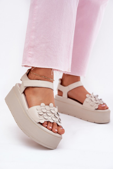Damensandalen Feminin mit einer Plattform CheBello 4701 Beige 2