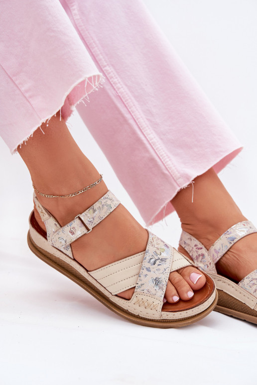 Damensandalen Feminin mit einer Plattform Es mussciejka L7064-37 elfenbeinfarbe Damensandalen Feminin mit einer Plattform Es mussciejka L7064-37 elfenbeinfarbe