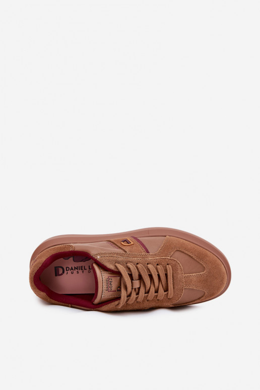 Haut Feminin Sneakers Stilvollllschuhe mit einer Plattform Daniel Lopez Just Dare SS2D4005 braune Farbe Haut Feminin Sneakers Stilvollllschuhe mit einer Plattform Daniel Lopez Just Dare SS2D4005 braune Farbe