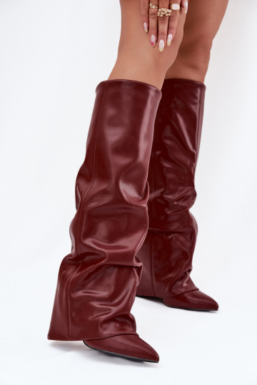 Wärmende Damenstiefel mit eingearbeitetem Schaft und Absatz, burgunderfarbene Farbe, Elivira 2