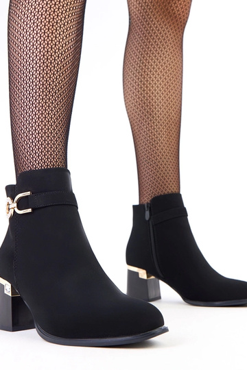 Schwarze elegante Stiefeletten mit matten Eco-Leder-Verzierungen Kaletto