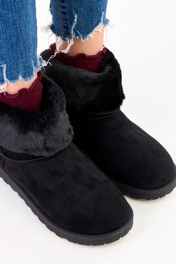 Schwarze Schneestiefel mit Fell auf Plattform Meggi