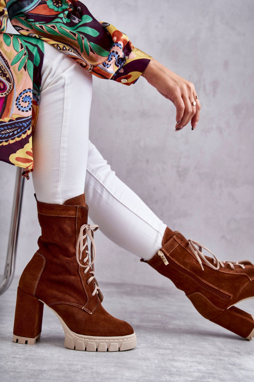 Feminin INildlederschuhe mit einer Plattform braune Farbe Edna