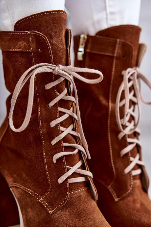 Feminin INildlederschuhe mit einer Plattform braune Farbe Edna