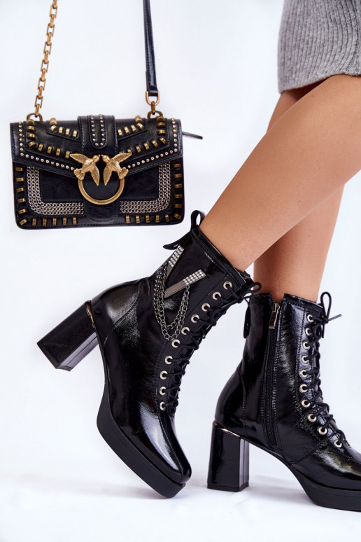 Modisch sich Zuarm laufen Haut Stiefel mit Ornamenten schZuarze Farbe Es musslta