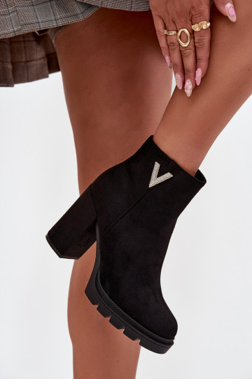 Damenstiefel sich Zuarm laufen mit Absätzen Mit Dekorationen Detalem schZuarze Farbe Briella 2