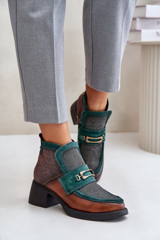 Haut Damenstiefel Auf massiven Absätzen mit Ornamenten Es mussciejka A6747-29 braun-grüne Farbe Haut Damenstiefel Auf massiven Absätzen mit Ornamenten Es mussciejka A6747-29 braun-grüne Farbe