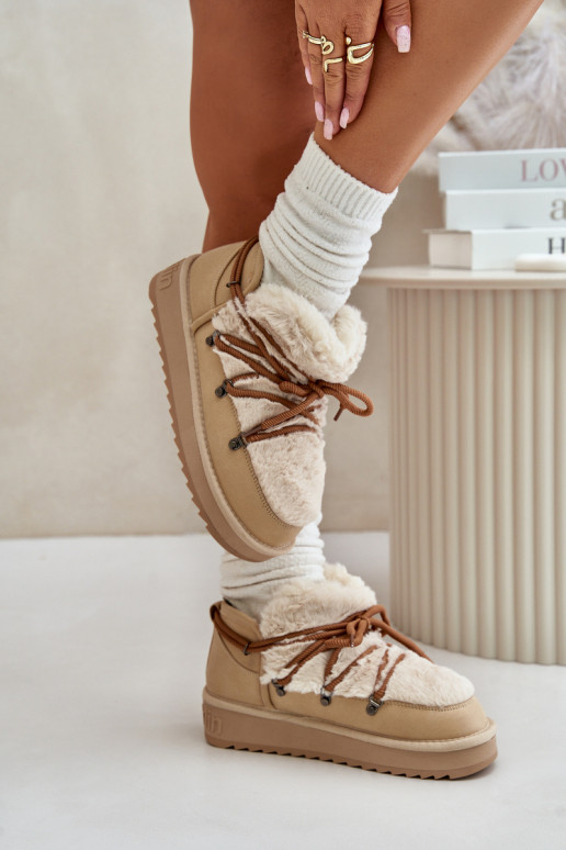 Niedrig Schneestiefel mit einer Plattform mit Pelzmantel D.Franklin DFSH370011 Beige