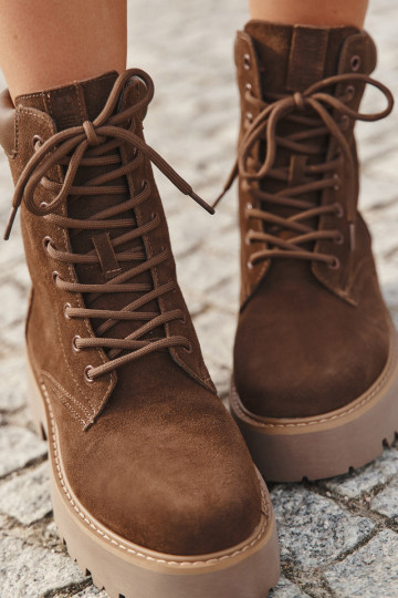 Damen-Stiefel aus Ziegenvelours mit Schnürung Big Star SS274792 in Braun 2