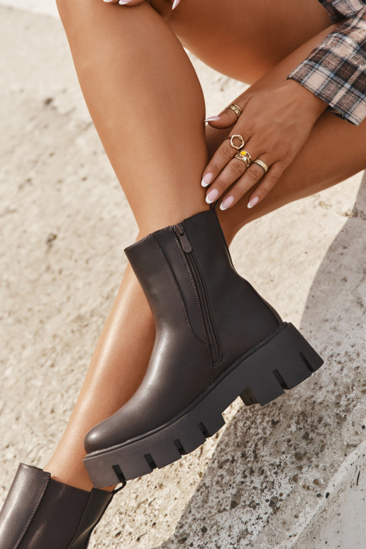 Stylische warme Damenstiefeletten aus Eco-Leder in Dunkelbraun "Fivienne"