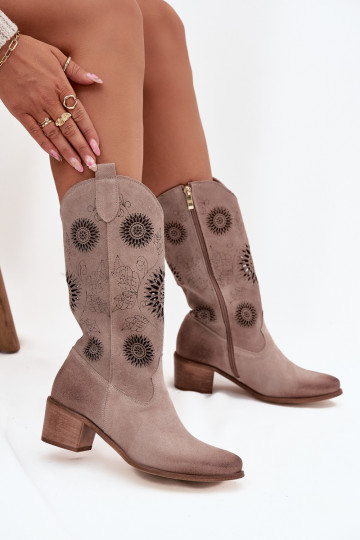 aus INildleder Haut Damenstiefel mit durchbrochenen Elementen Zazoo 3852 Cappuccino-Farbe