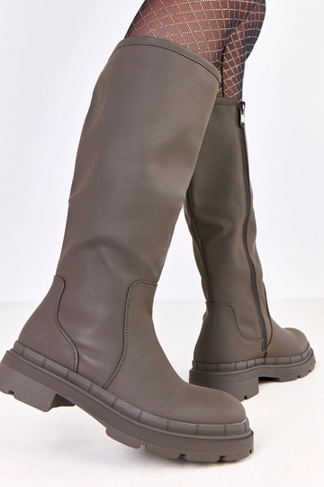 Grüne matte Damenstiefel aus Kunstleder Delita