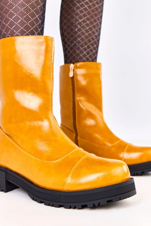 Pomarańczowe botki damskie na płaskie...