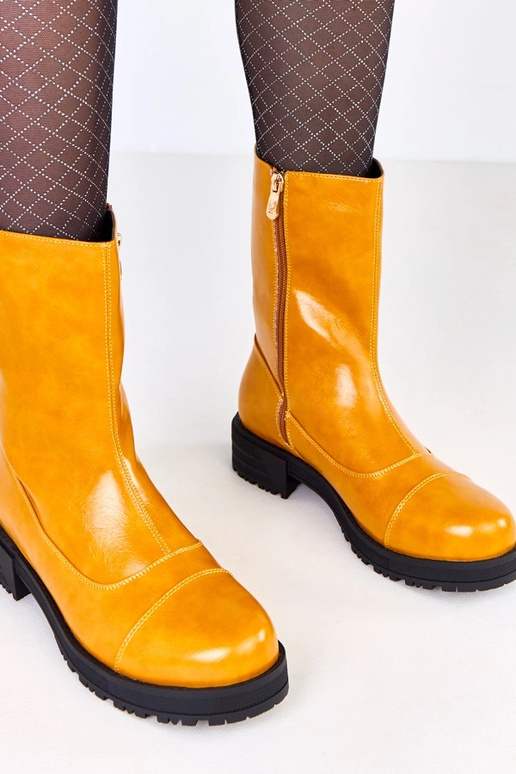 Pomarańczowe botki damskie na płaskie...