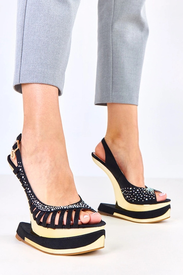 Schwarze Sandalen mit...