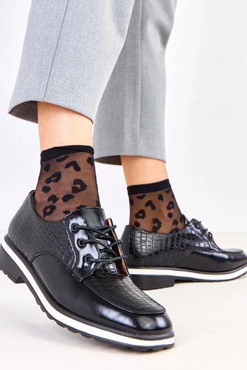 Schwarze Halbschuhe mit Prägung und quadrater Spitze Kerawa 2