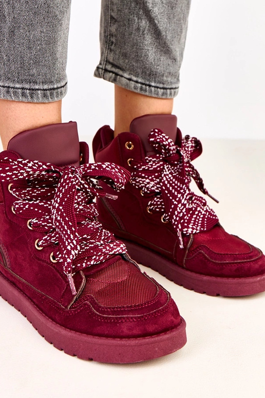 Kirschfarbene hohe Sneakers mit...