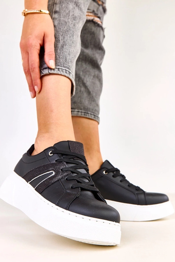 Schwarze Sneakers mit... 2