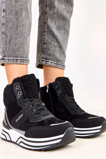 Schwarze hohe warme Sneakers mit Fell Mirasen 2